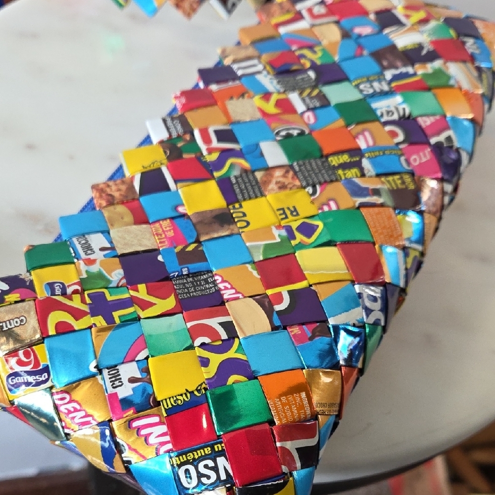 Colorful Woven Candy Wrapper Shoulder Bag - Picture 2 of 6